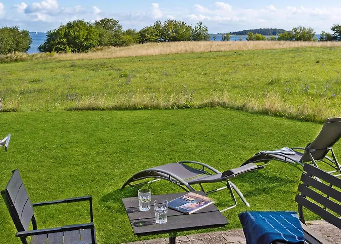 Semesterbostad Three-bedroom In *